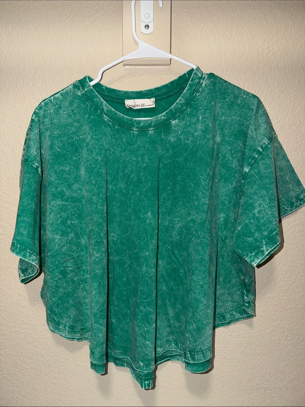 Zenana Kelly Green Flowy Acid Wash Shirt